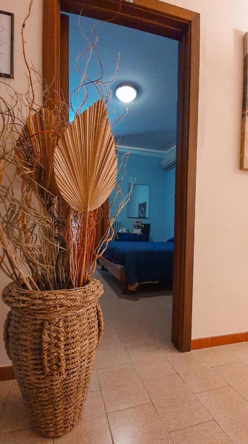 Hotel Mediterraneo Giovinazzo Bagian luar foto